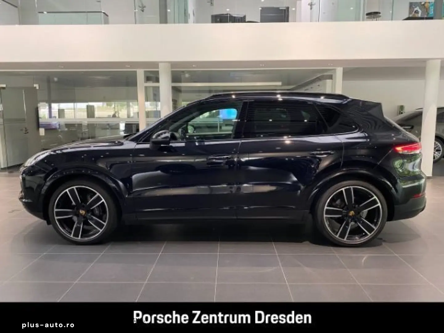 PORSCHE Cayenne Pano Luft SH v h Kamera Bose