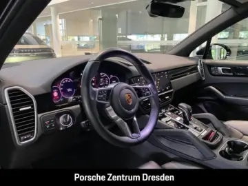 PORSCHE Cayenne Pano Luft SH v h Kamera Bose