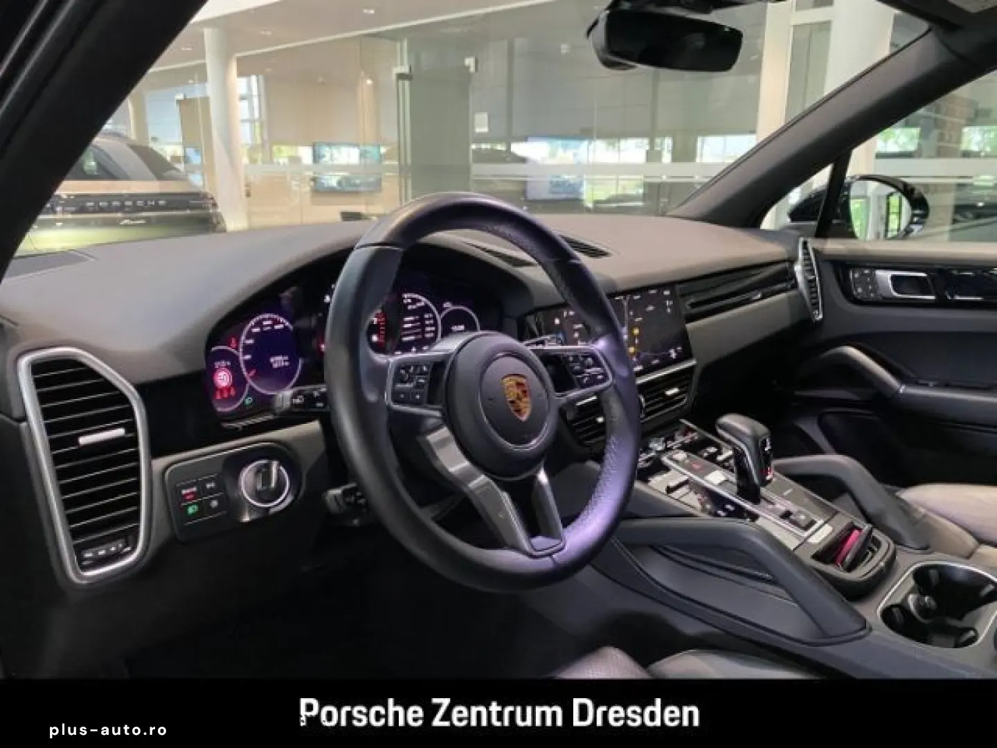 PORSCHE Cayenne Pano Luft SH v h Kamera Bose