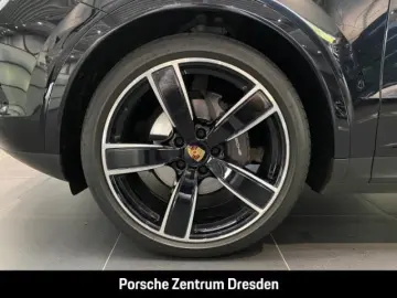 PORSCHE Cayenne Pano Luft SH v h Kamera Bose