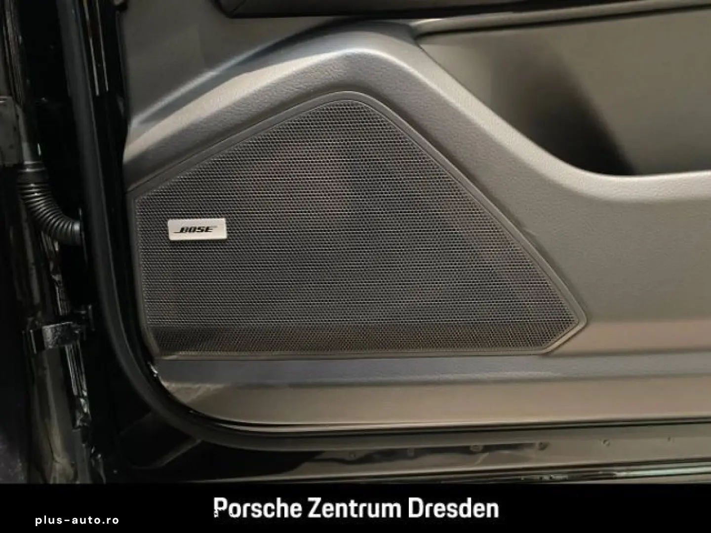 PORSCHE Cayenne Pano Luft SH v h Kamera Bose