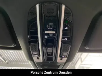PORSCHE Cayenne Pano Luft SH v h Kamera Bose