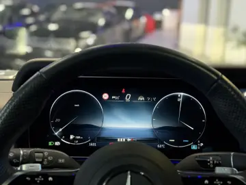 MERCEDES-BENZ G 450d AMG Line AHK NIGHT BURMESTE® ST&hellip;