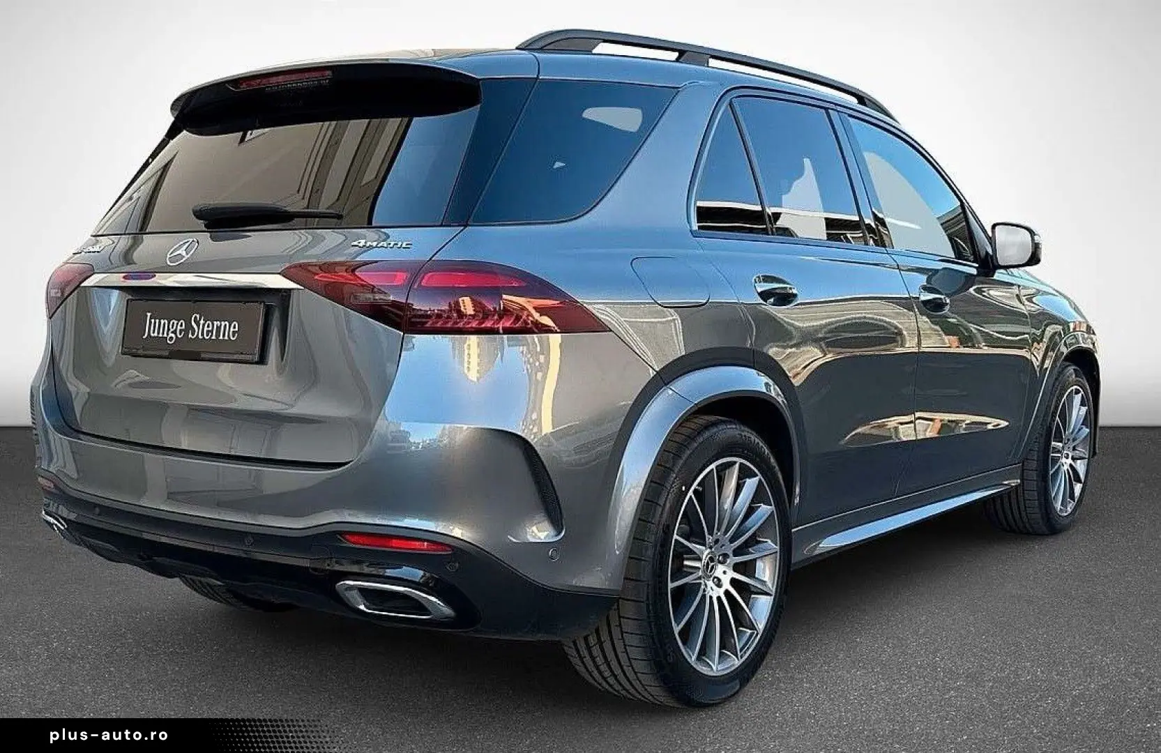 MERCEDES-BENZ GLE 450d 4M AMG Night PANO CARBON HUD &hellip;