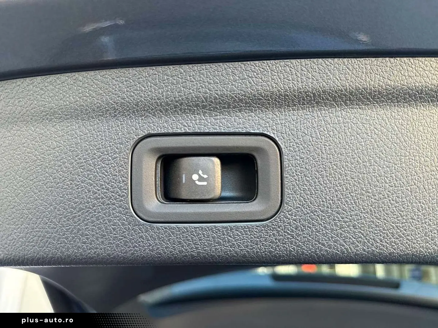 MERCEDES-BENZ GLE 450d 4M AMG Night PANO CARBON HUD &hellip;