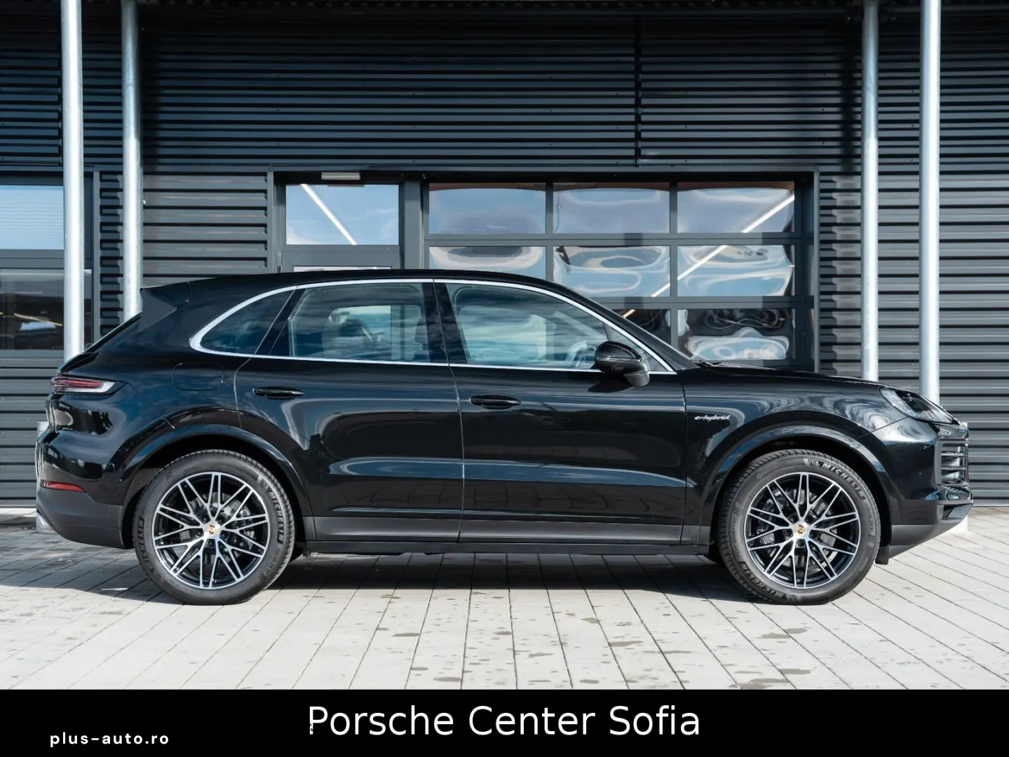 PORSCHE Cayenne E-Hybrid