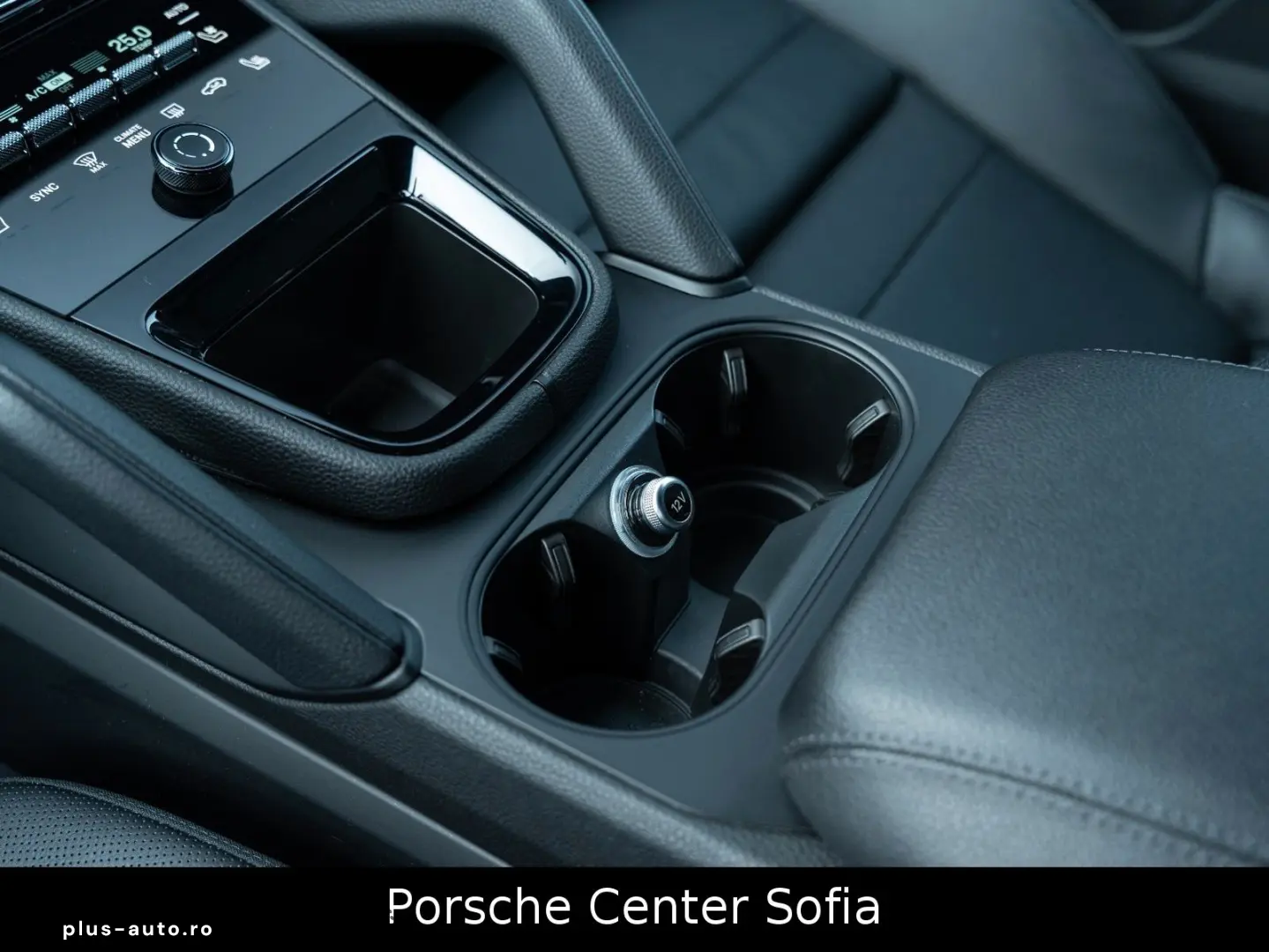 PORSCHE Cayenne E-Hybrid