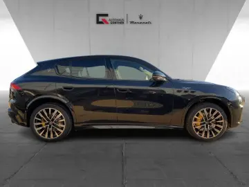 MASERATI Grecale Trofeo V6 530HP AWD MY24 -Carbon -Klima