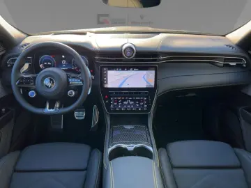 MASERATI Grecale Trofeo V6 530HP AWD MY24 -Carbon -Klima