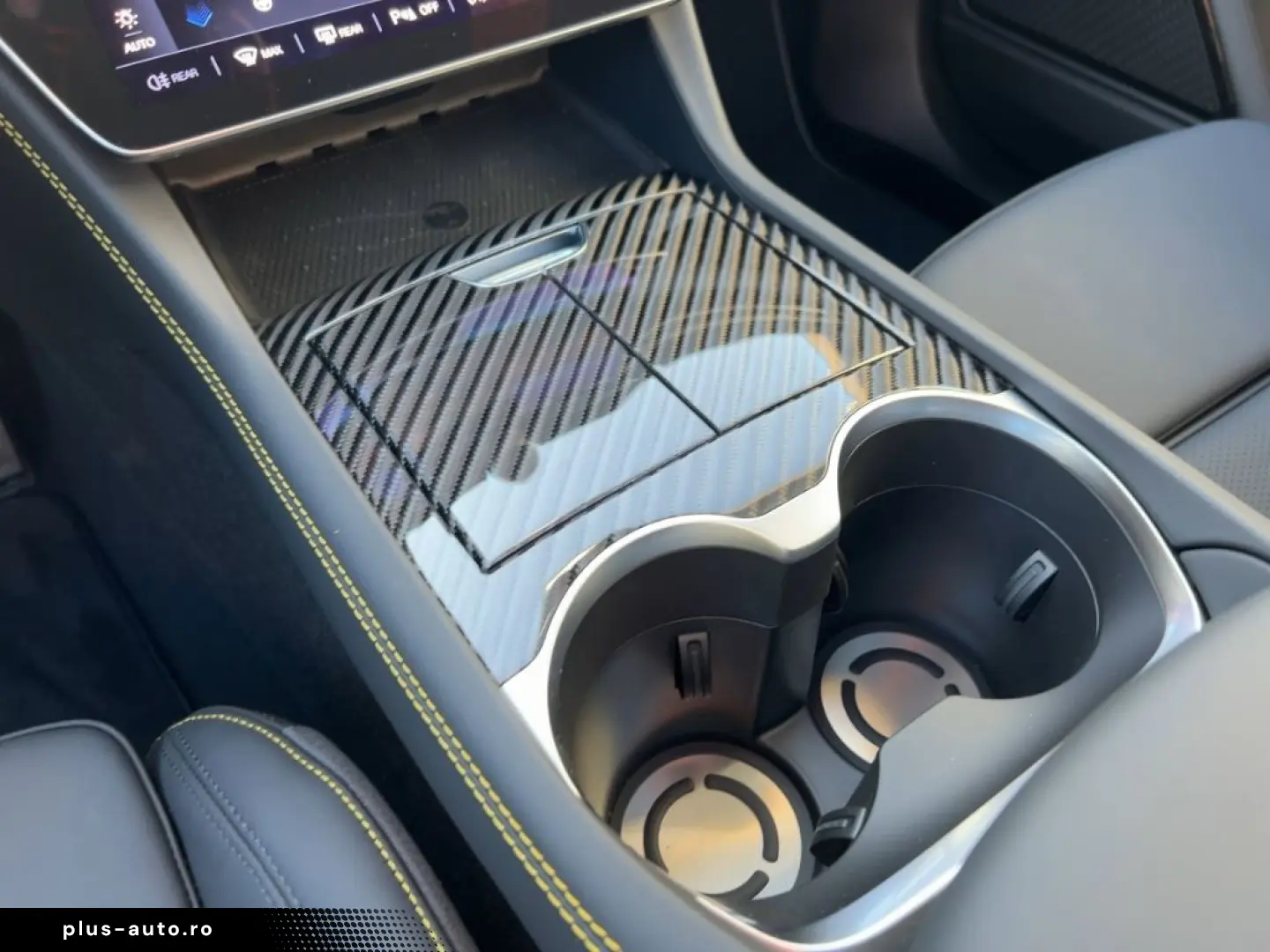 MASERATI Grecale Trofeo V6 530HP AWD MY24 -Carbon -Klima