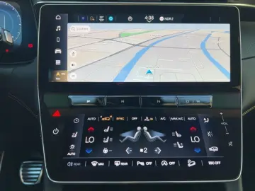 MASERATI Grecale Trofeo V6 530HP AWD MY24 -Carbon -Klima