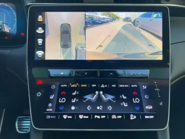 MASERATI Grecale Trofeo V6 530HP AWD MY24 -Carbon -Klima