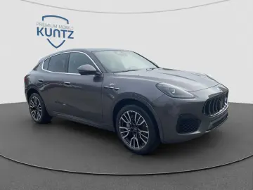 MASERATI Grecale GT Pano Winter-Paket 360  Kamera