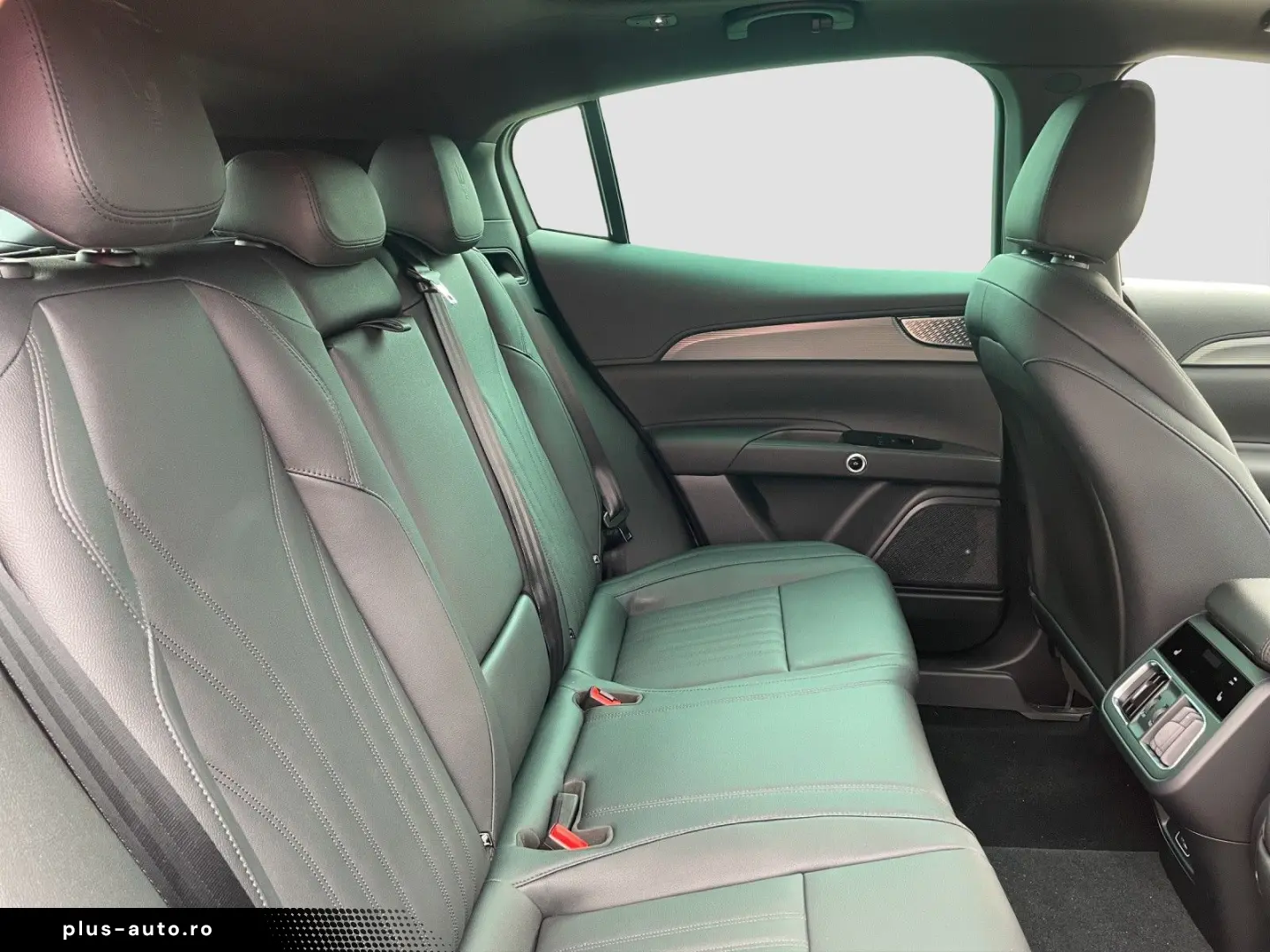 MASERATI Grecale GT Pano Winter-Paket 360  Kamera