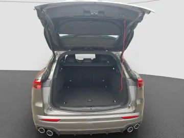 MASERATI Grecale GT Pano Winter-Paket 360  Kamera