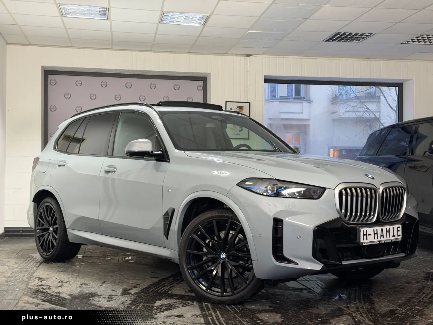 BMW X5 30d M-SPORT ICONIC CARBON PANO 360 HUD H&K