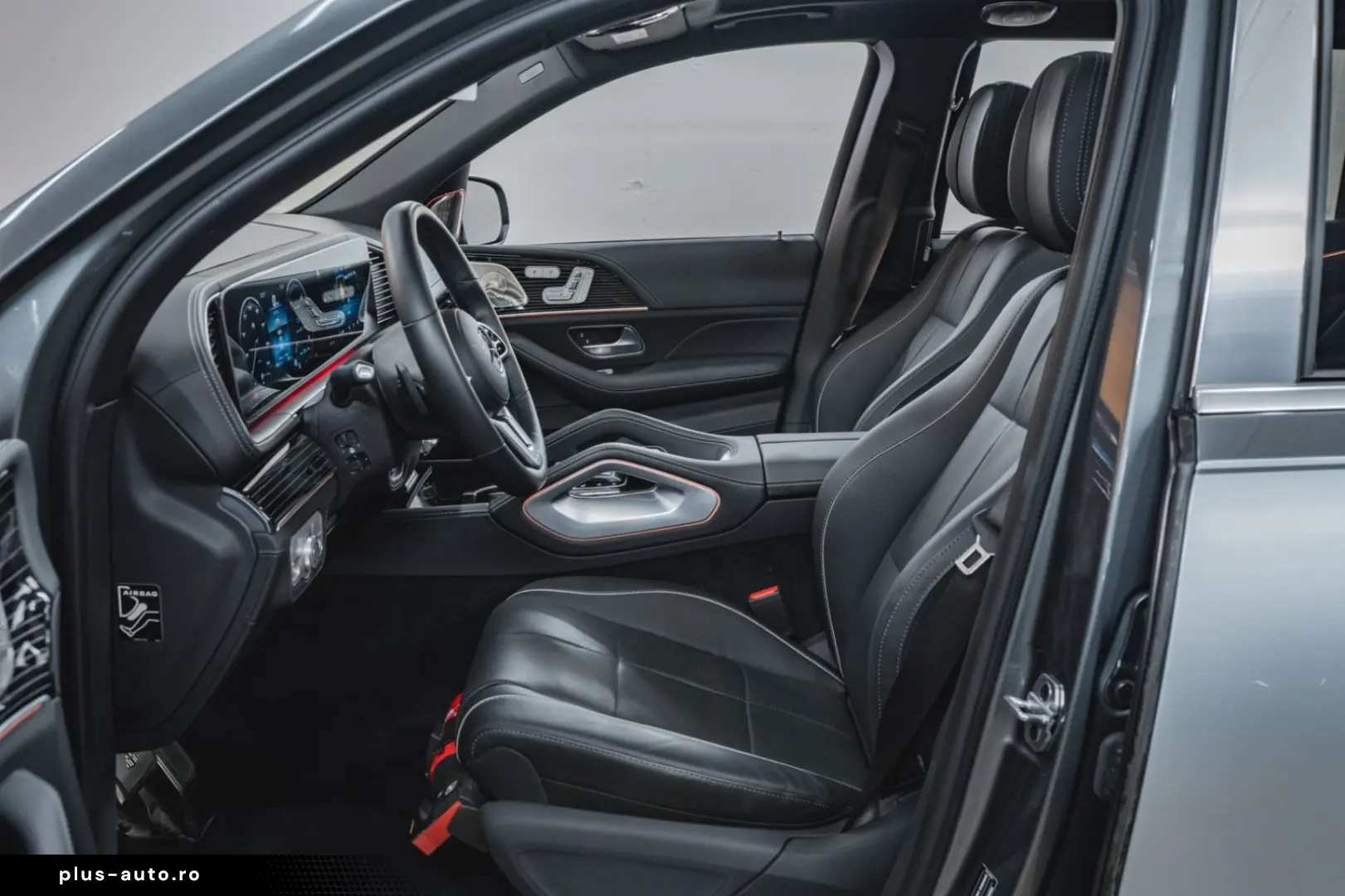 MERCEDES-BENZ GLS 600 MAYBACH TWO-TONE FIRST HAND STOCK