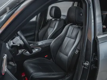 MERCEDES-BENZ GLS 600 MAYBACH TWO-TONE FIRST HAND STOCK