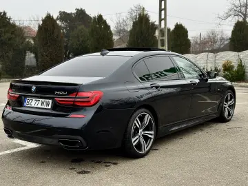 BMW 740