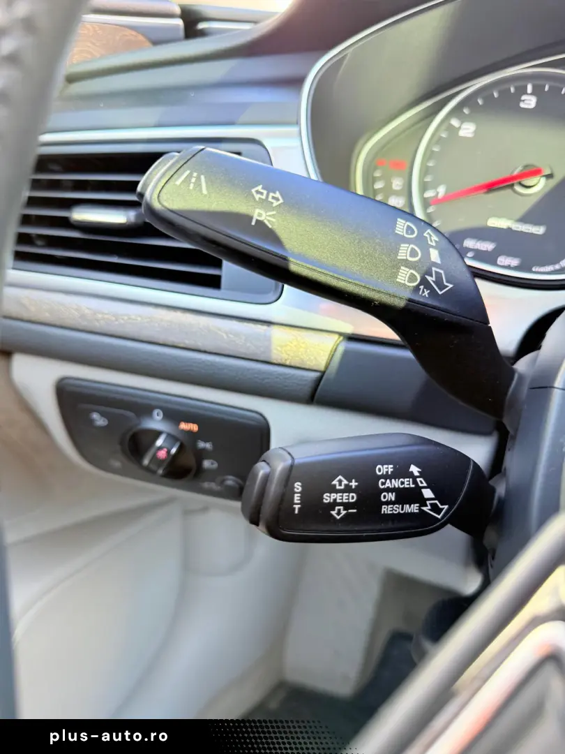 Audi A6 Allroad Quattro   Fab.- 02.2016   3.0 Diesel 218 Cp