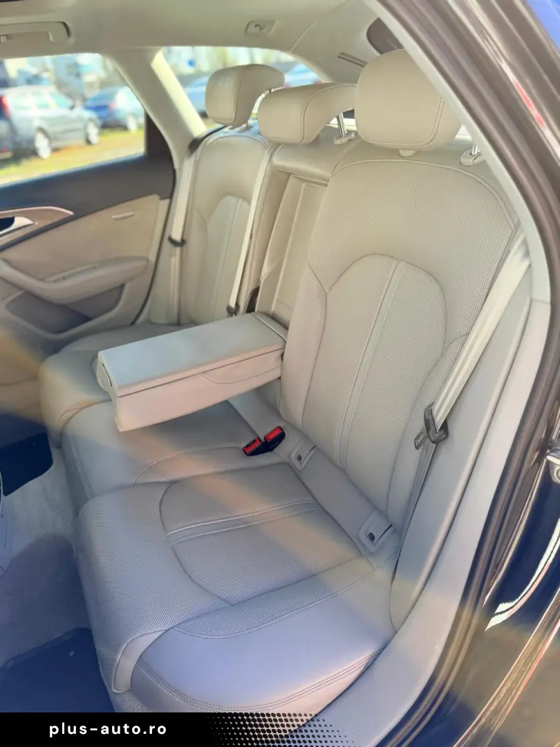 Audi A6 Allroad Quattro   Fab.- 02.2016   3.0 Diesel 218 Cp