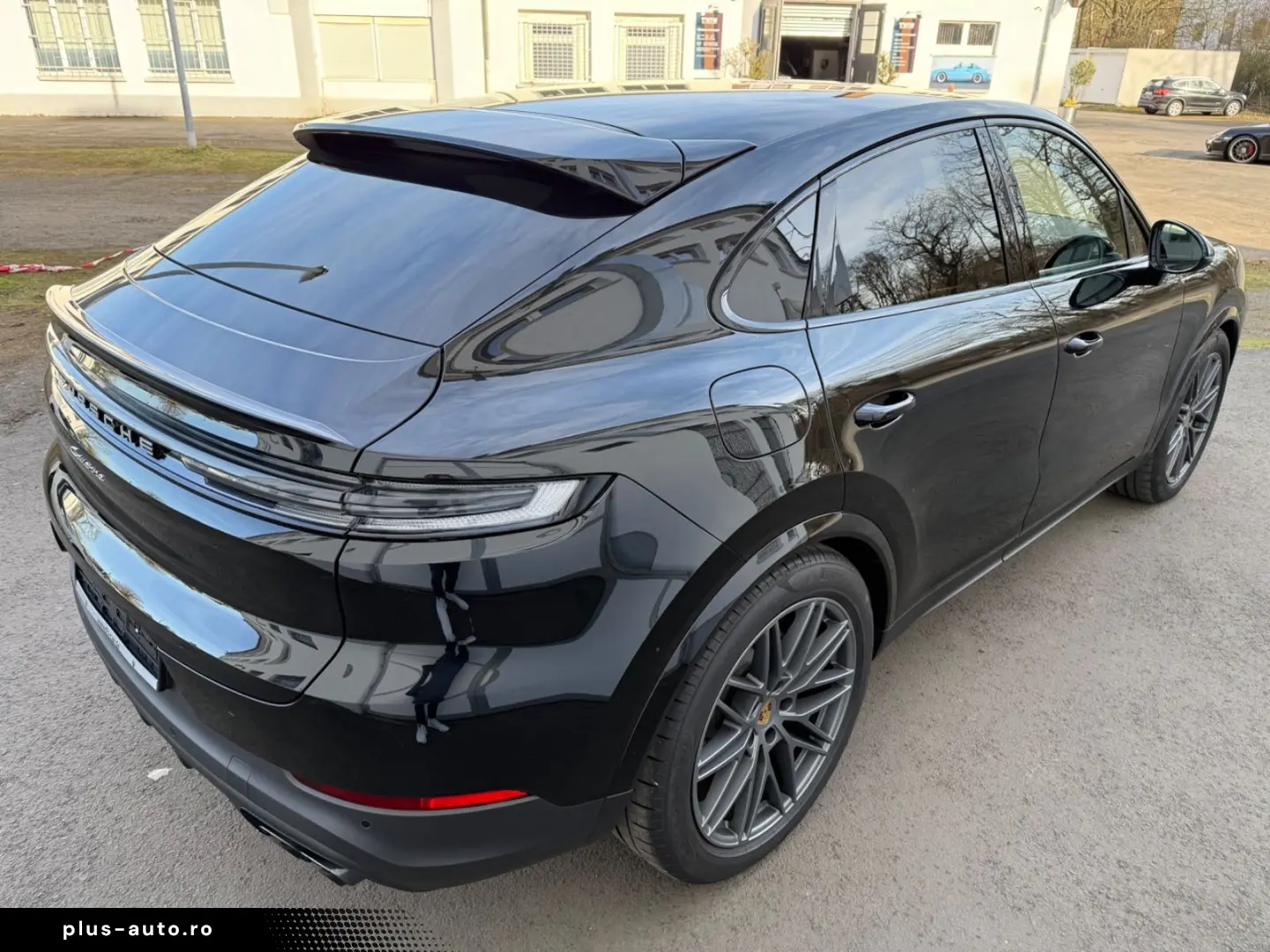 PORSCHE Cayenne Coupe Clubleder HAL Bose SWA HD