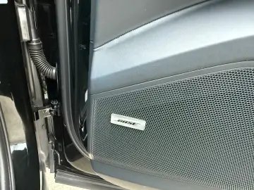 PORSCHE Cayenne Coupe Clubleder HAL Bose SWA HD