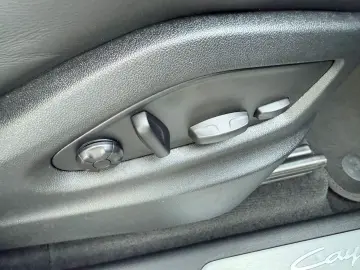 PORSCHE Cayenne Coupe Clubleder HAL Bose SWA HD