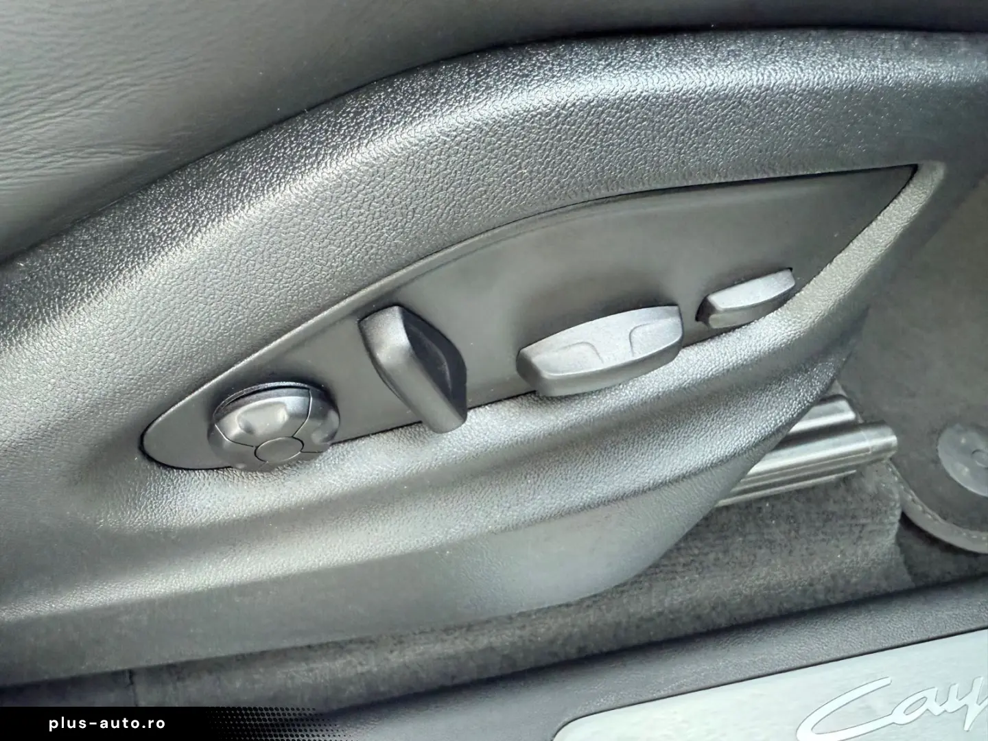 PORSCHE Cayenne Coupe Clubleder HAL Bose SWA HD