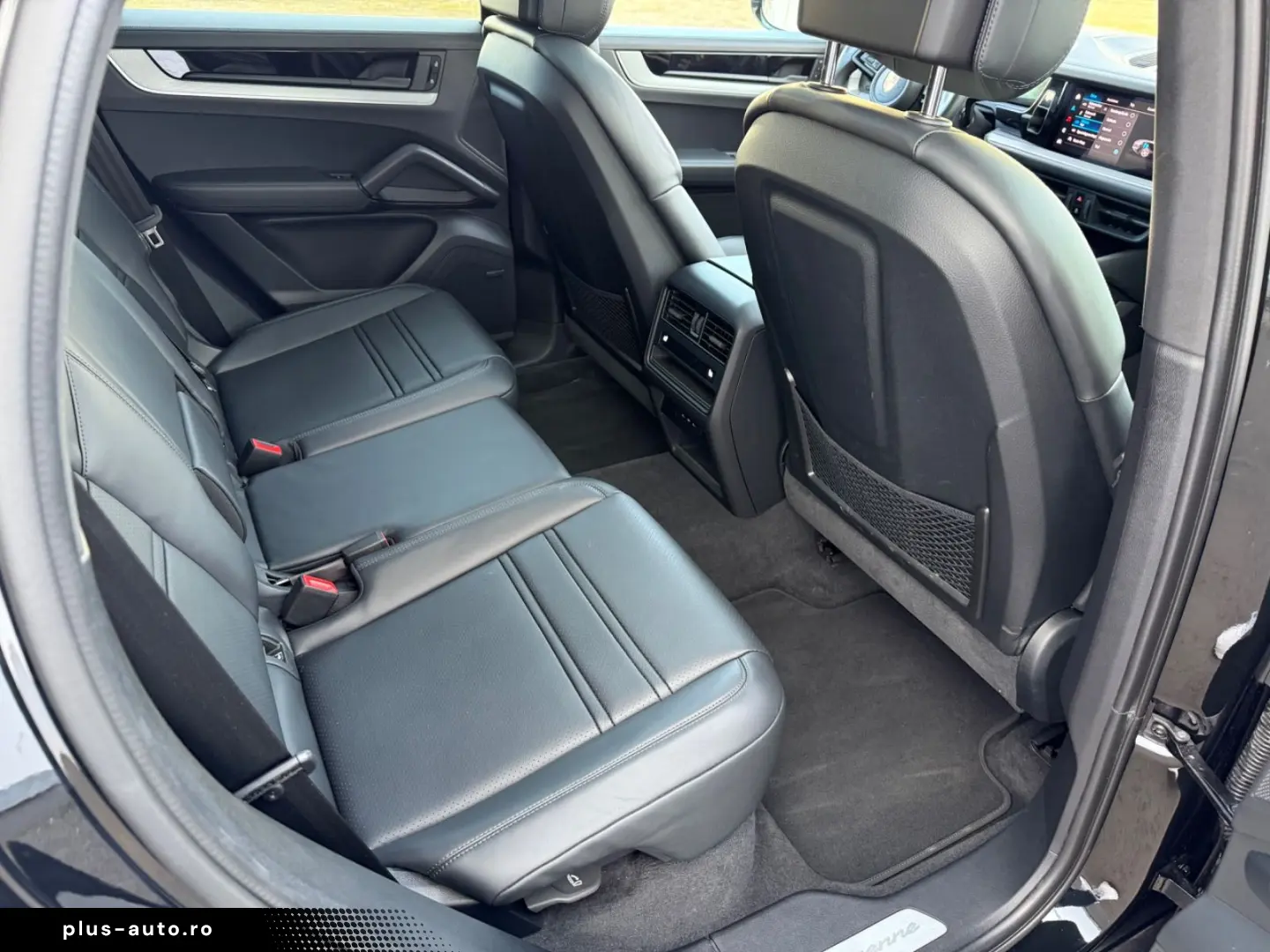 PORSCHE Cayenne Coupe Clubleder HAL Bose SWA HD