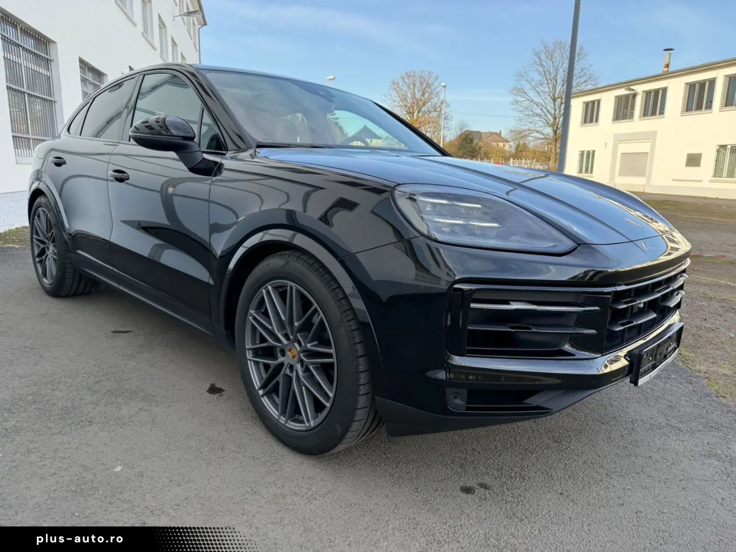 PORSCHE Cayenne Coupe Clubleder HAL Bose SWA HD