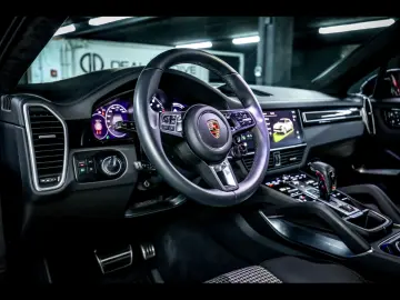 PORSCHE Cayenne TURBO S COUPE E-HYBRID APPROVED 12 27