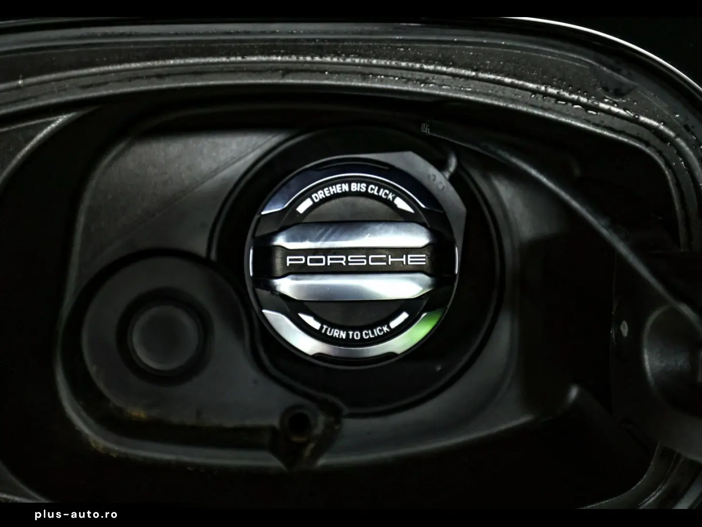 PORSCHE Cayenne TURBO S COUPE E-HYBRID APPROVED 12 27