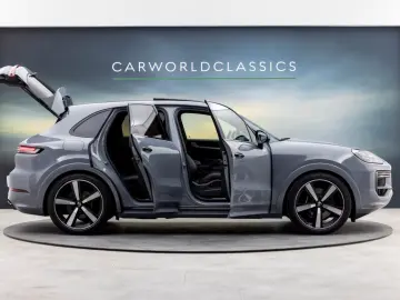 PORSCHE CAYENNE 3.0 E-HYBRID   HEAD-UP ABGAS VOLL!