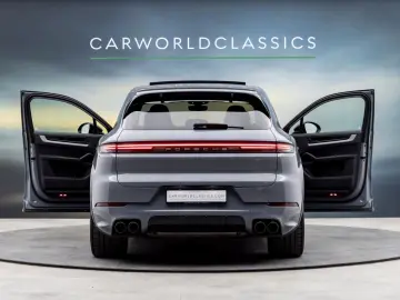 PORSCHE CAYENNE 3.0 E-HYBRID   HEAD-UP ABGAS VOLL!