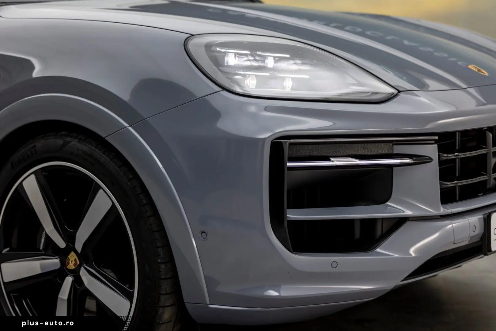 PORSCHE CAYENNE 3.0 E-HYBRID   HEAD-UP ABGAS VOLL!