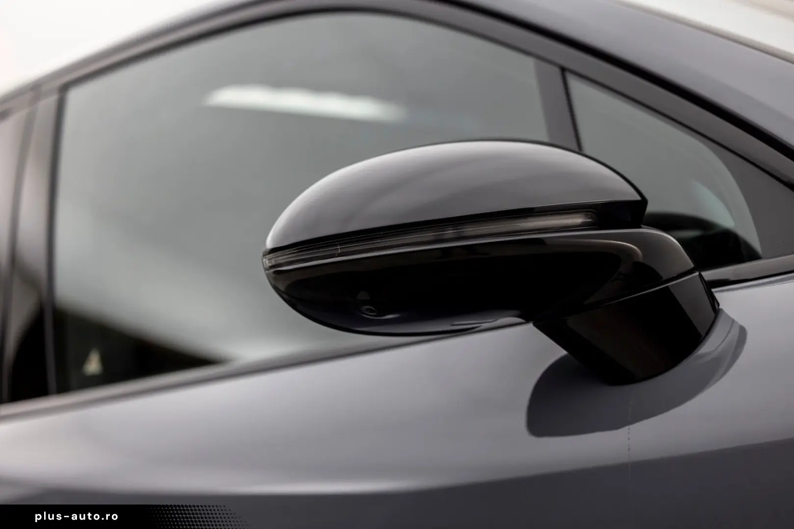 PORSCHE CAYENNE 3.0 E-HYBRID   HEAD-UP ABGAS VOLL!