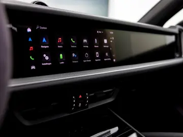 PORSCHE CAYENNE 3.0 E-HYBRID   HEAD-UP ABGAS VOLL!