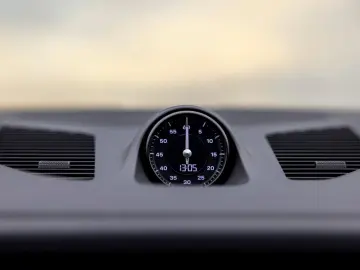 PORSCHE CAYENNE 3.0 E-HYBRID   HEAD-UP ABGAS VOLL!