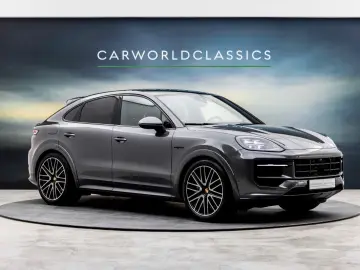 PORSCHE CAYENNE COUPE 3.0 S E-HYBRID   SPORTDESIGN VOLL