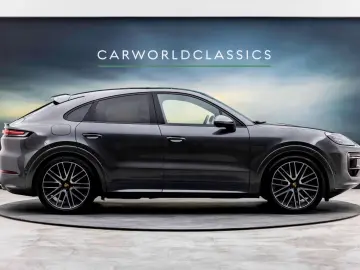 PORSCHE CAYENNE COUPE 3.0 S E-HYBRID   SPORTDESIGN VOLL