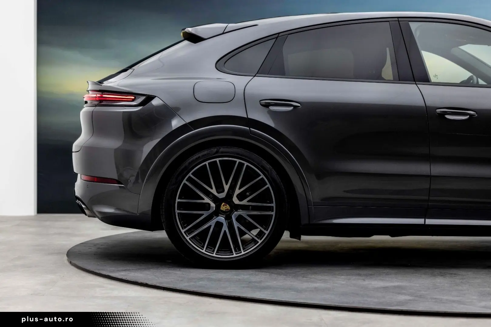 PORSCHE CAYENNE COUPE 3.0 S E-HYBRID   SPORTDESIGN VOLL
