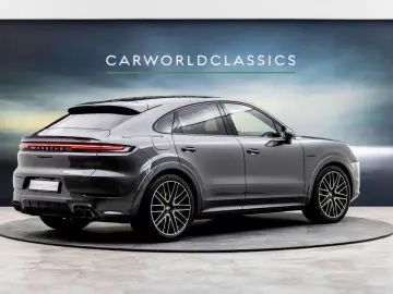 PORSCHE CAYENNE COUPE 3.0 S E-HYBRID   SPORTDESIGN VOLL