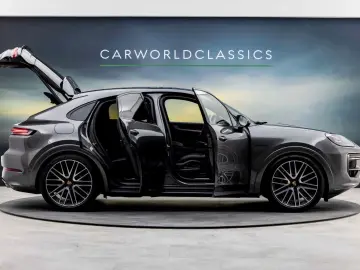 PORSCHE CAYENNE COUPE 3.0 S E-HYBRID   SPORTDESIGN VOLL