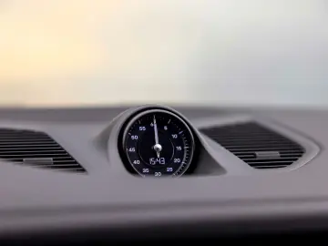 PORSCHE CAYENNE COUPE 3.0 S E-HYBRID   SPORTDESIGN VOLL