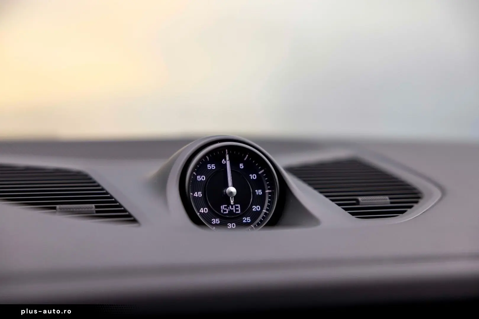 PORSCHE CAYENNE COUPE 3.0 S E-HYBRID   SPORTDESIGN VOLL