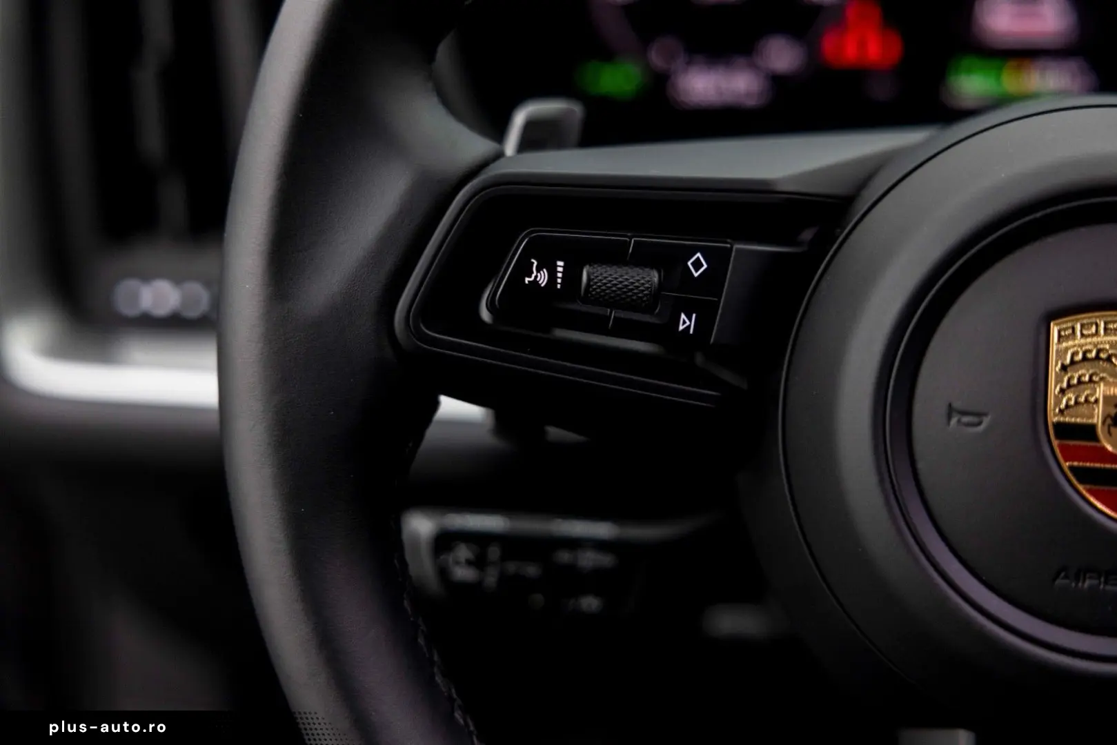 PORSCHE CAYENNE COUPE 3.0 S E-HYBRID   SPORTDESIGN VOLL