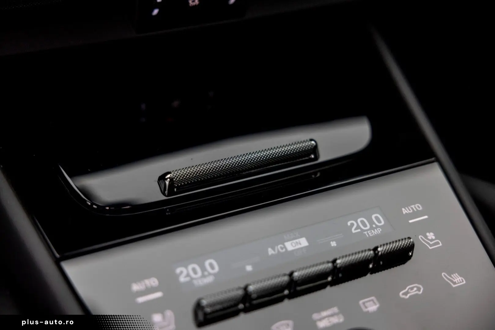 PORSCHE CAYENNE COUPE 3.0 S E-HYBRID   SPORTDESIGN VOLL