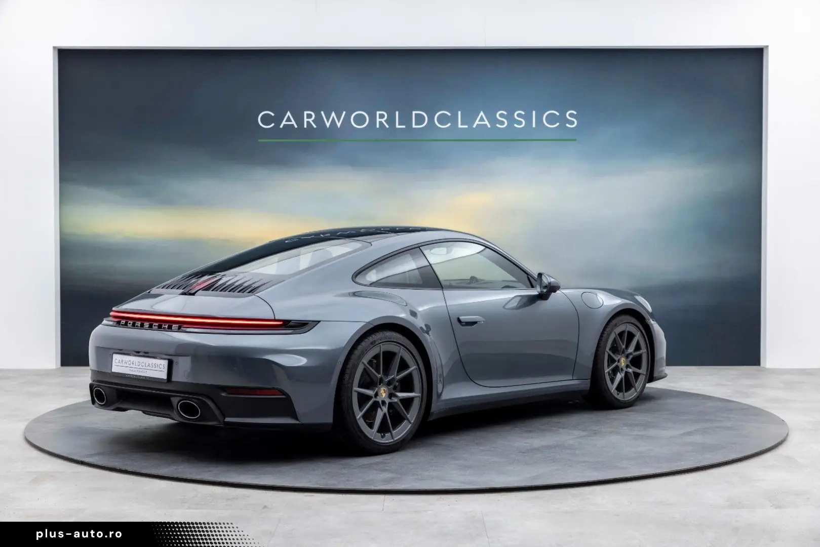 PORSCHE 911-992 CARRERA COUPE MY25   ABGAS GLASDACH 18w