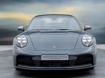 PORSCHE 911-992 CARRERA COUPE MY25   ABGAS GLASDACH 18w